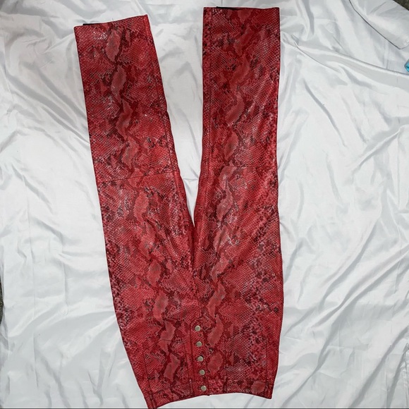 Sold - Picture 4 of 4